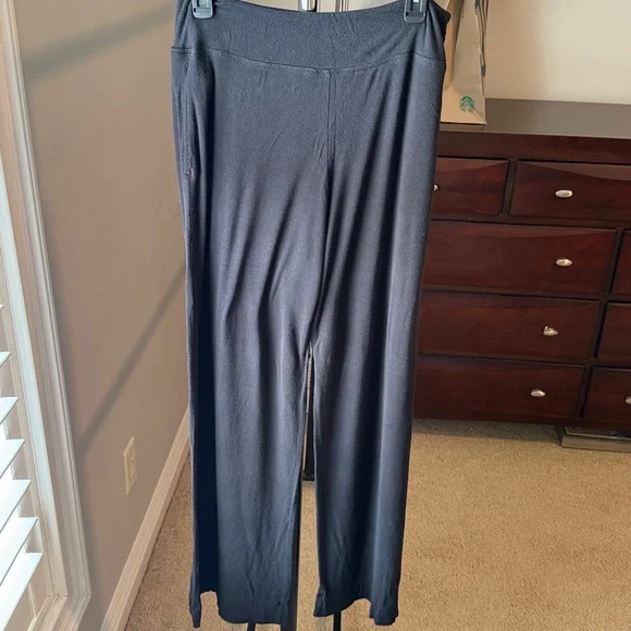 Athleta Well Rested Ribbed Sleep Set - Picture 7 of 8